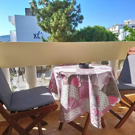 Michalis Apartment- Close To Port, Beaches *