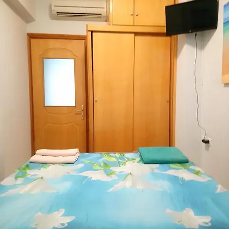 Michalis Apartment- Close To Port, Beaches 코스 타운